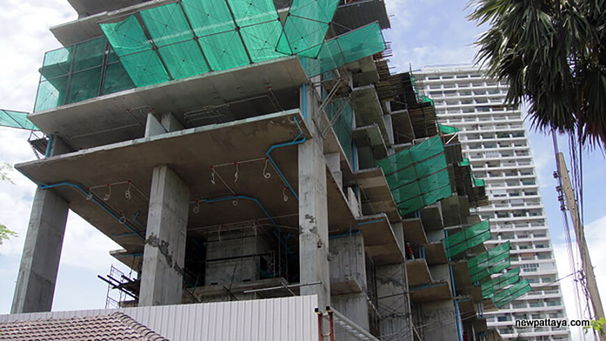Wong Amat Tower Construction 03